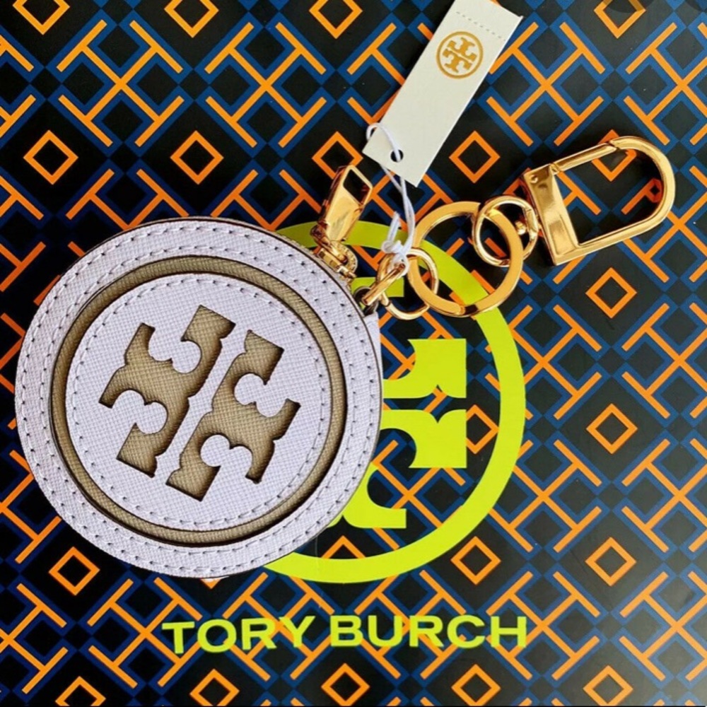 NWT Luxury Minimalist Authentic Tory Burch logo perforated circle pouch key fob